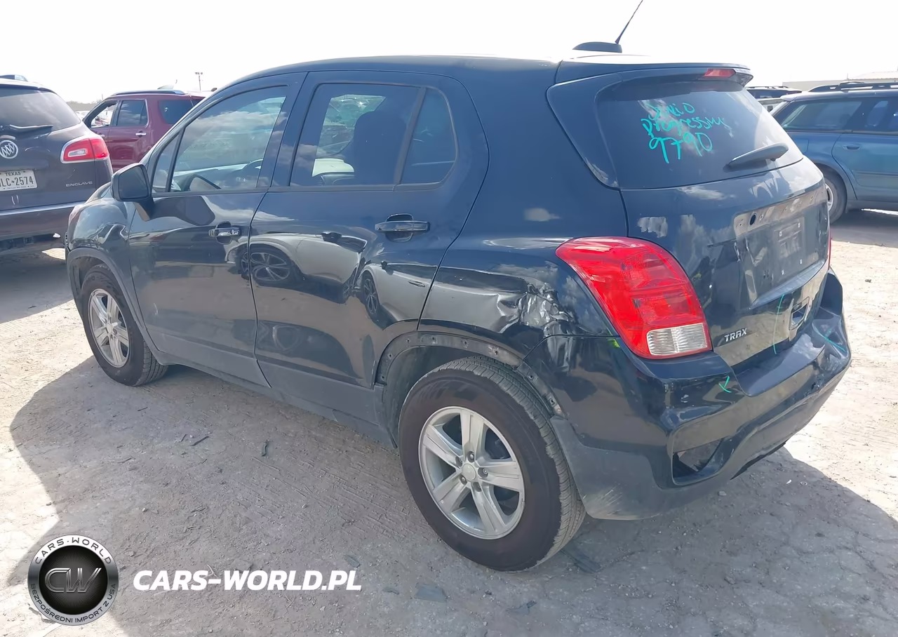 2019 Chevrolet Trax Ls VIN:3GNCJKSB2KL339201 - 3