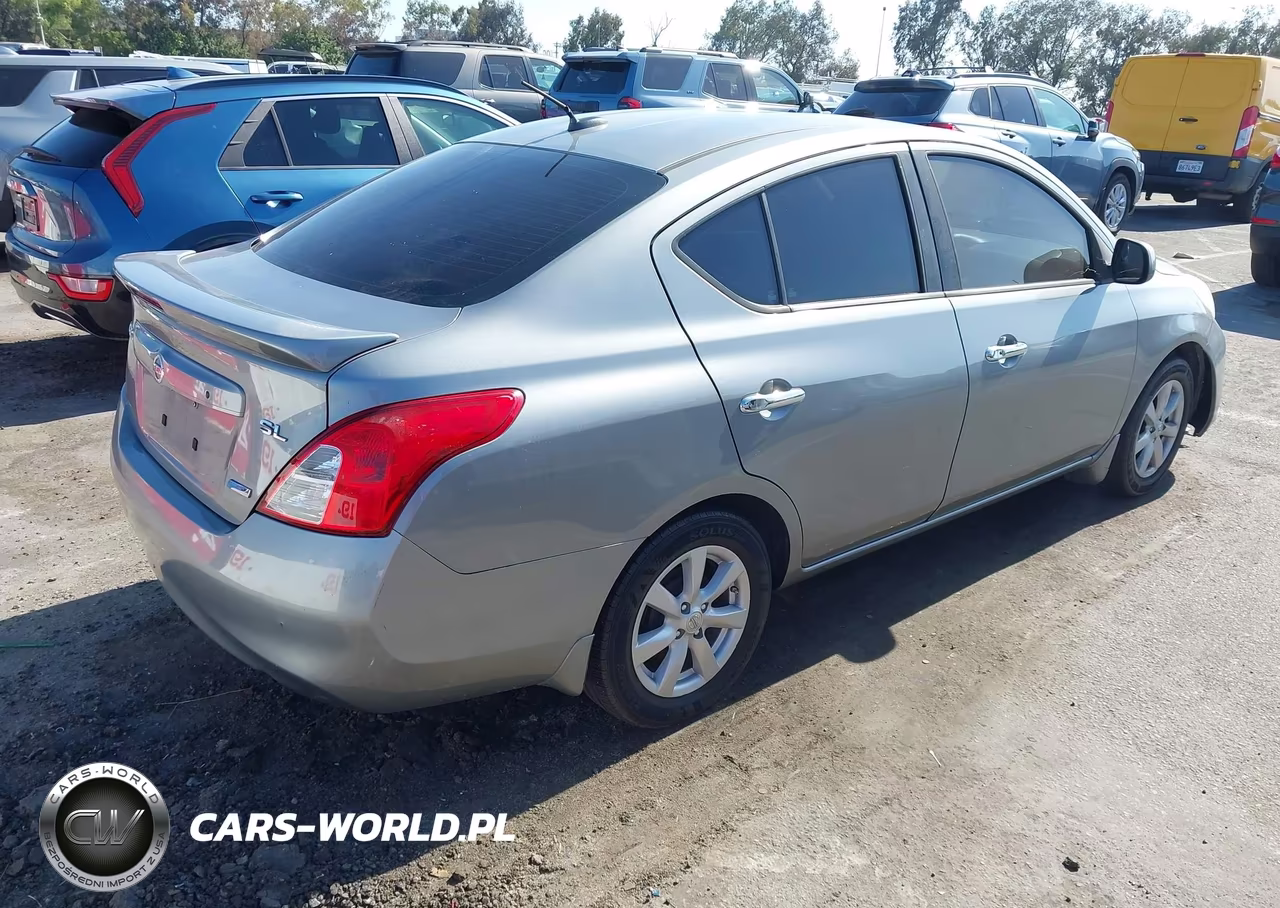 2013 Nissan Versa 1.6 Sl VIN:3N1CN7AP2DL886482 - 4