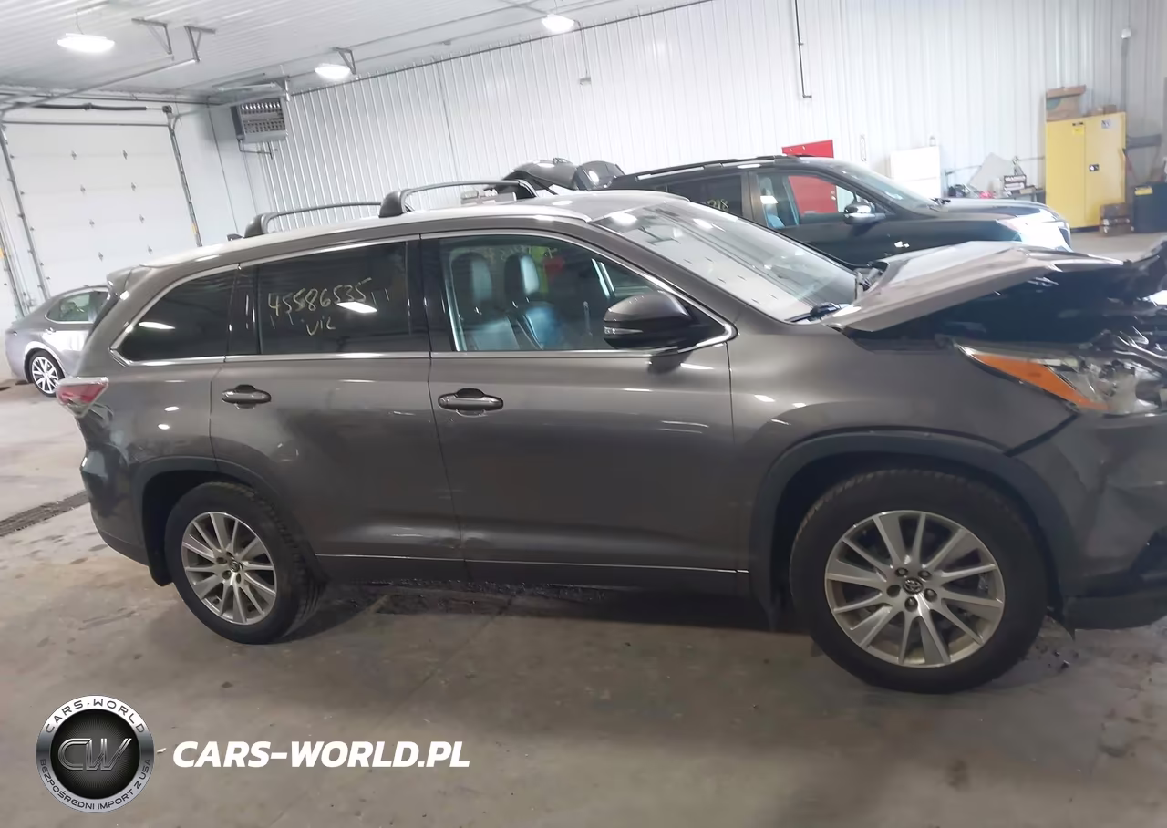 2016 Toyota Highlander Xle VIN:5TDJKRFH0GS326193 - 13