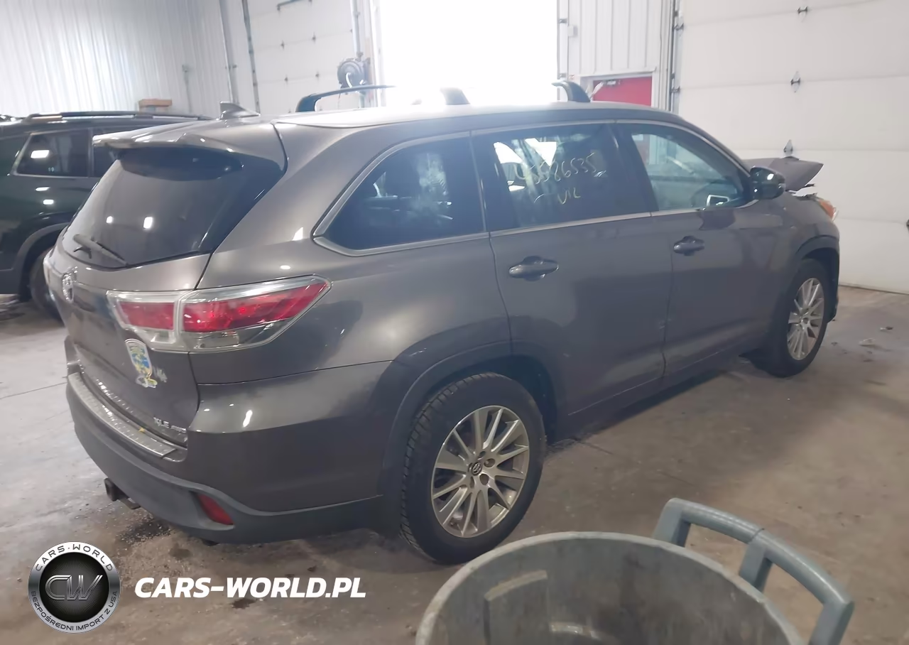 2016 Toyota Highlander Xle VIN:5TDJKRFH0GS326193 - 4