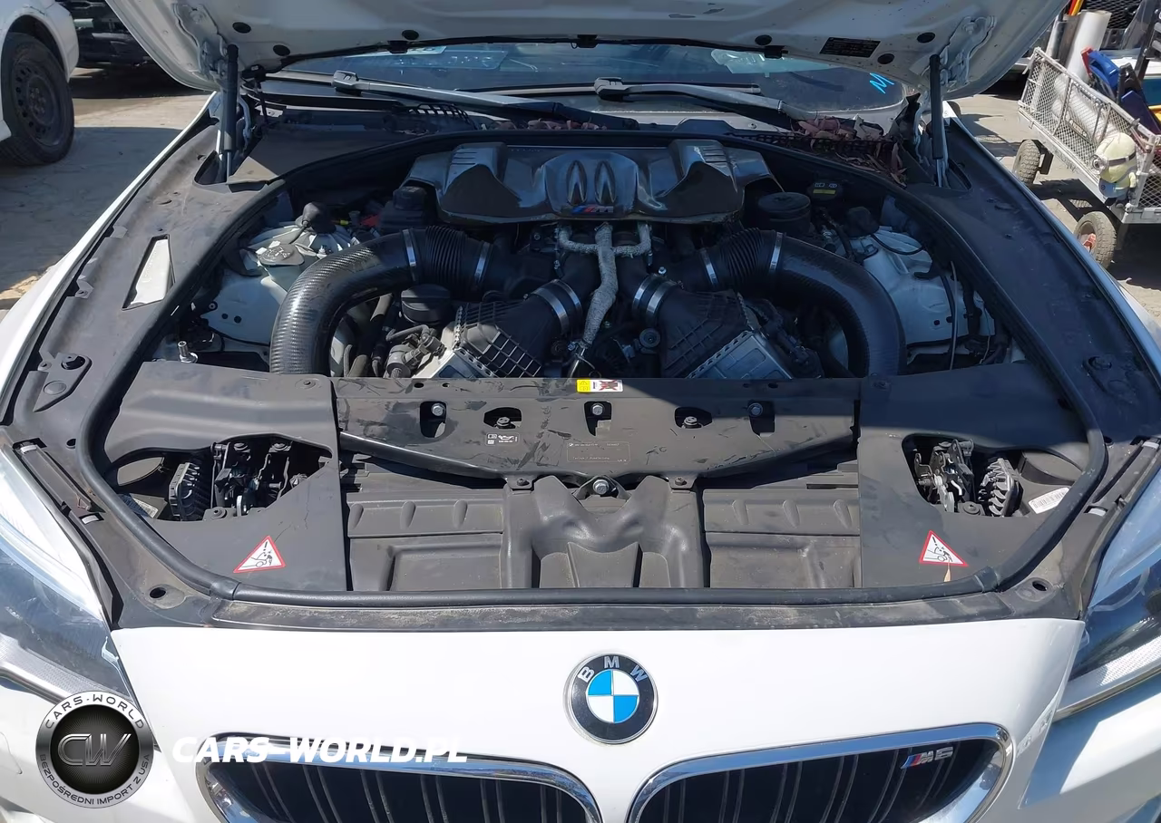 2016 BMW M6 VIN:WBS6J9C50GD934657 - 10