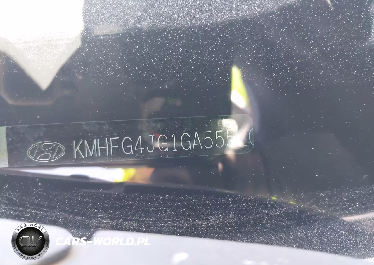 2016 Hyundai Azera VIN:KMHFG4JG1GA555208 - 17