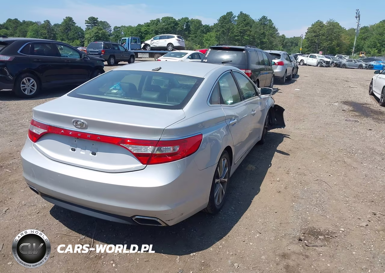 2016 Hyundai Azera VIN:KMHFG4JG1GA555208 - 4