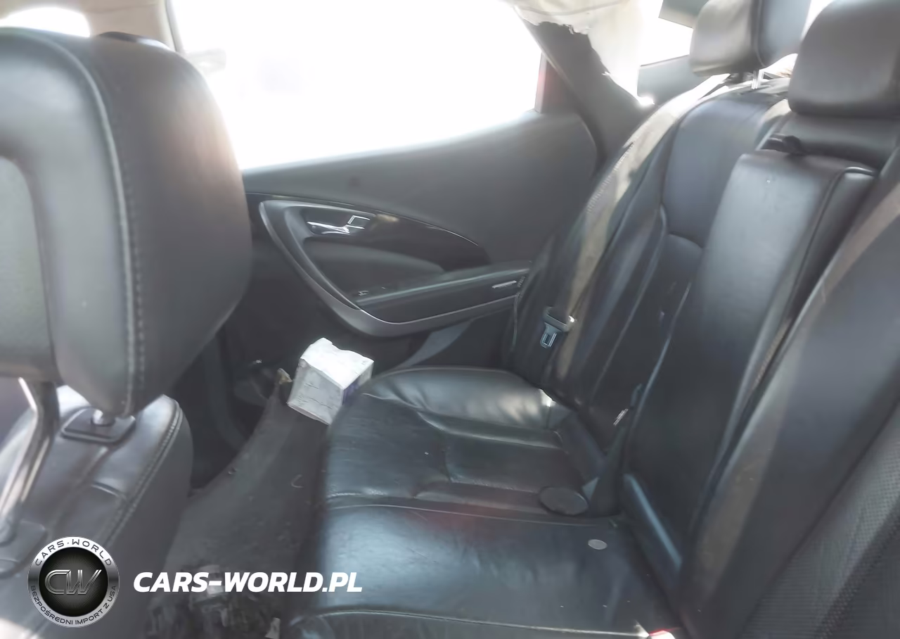 2016 Hyundai Azera VIN:KMHFG4JG1GA555208 - 8
