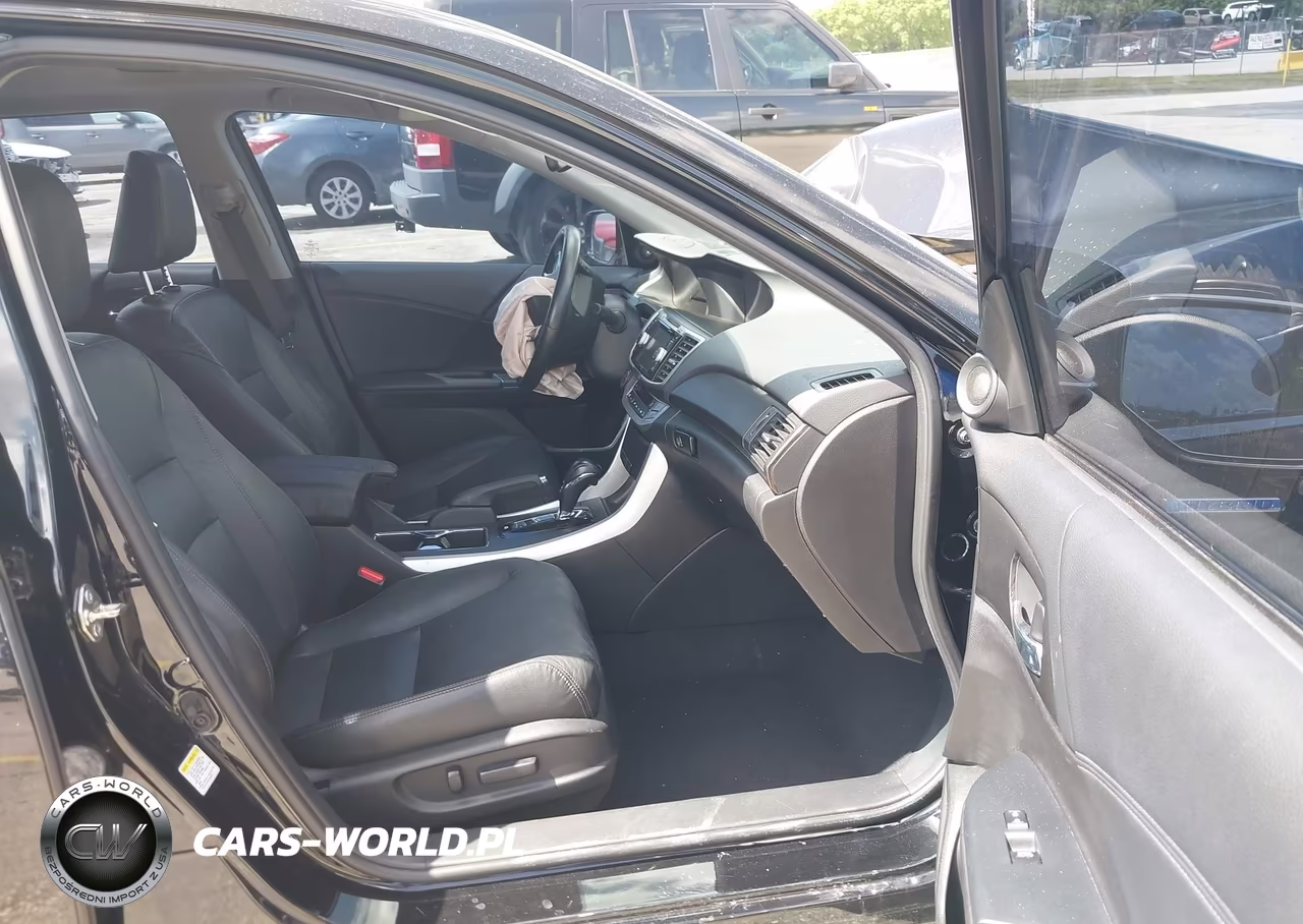 2015 Honda Accord Hybrid Ex-L VIN:1HGCR6F55FA006812 - 5