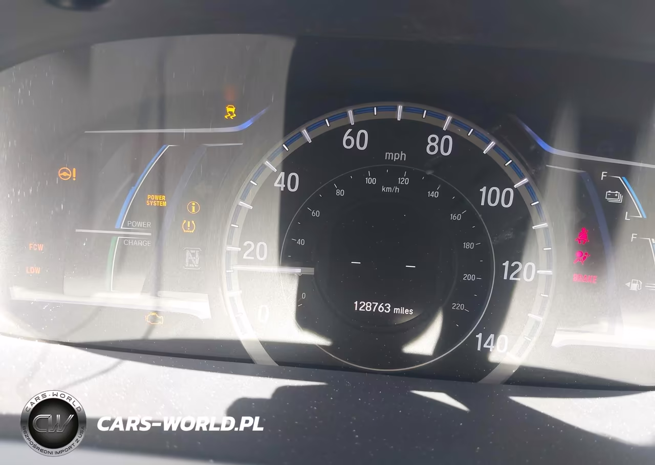 2015 Honda Accord Hybrid Ex-L VIN:1HGCR6F55FA006812 - 7