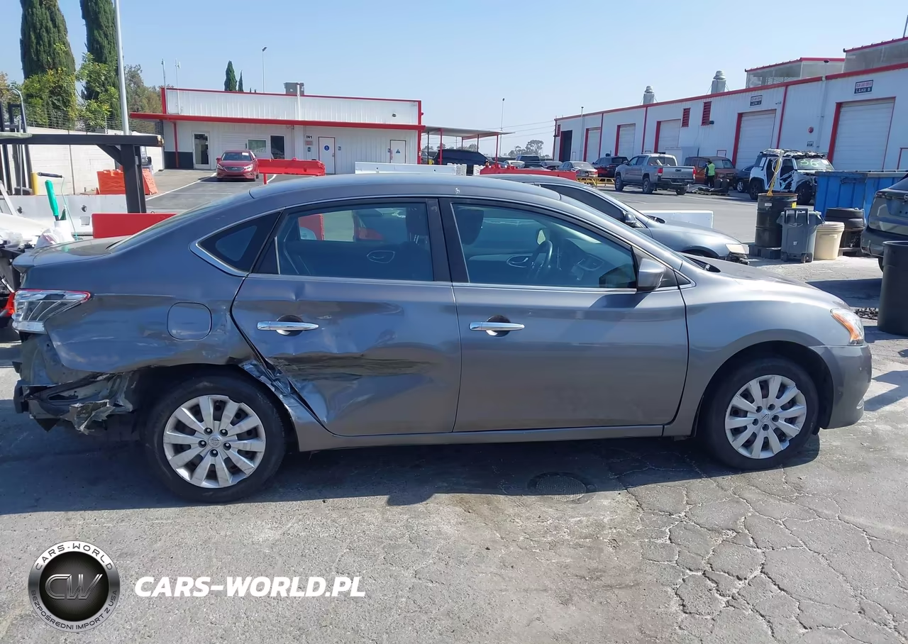 2015 Nissan Sentra Fe+ S VIN:3N1AB7AP2FY264034 - 18