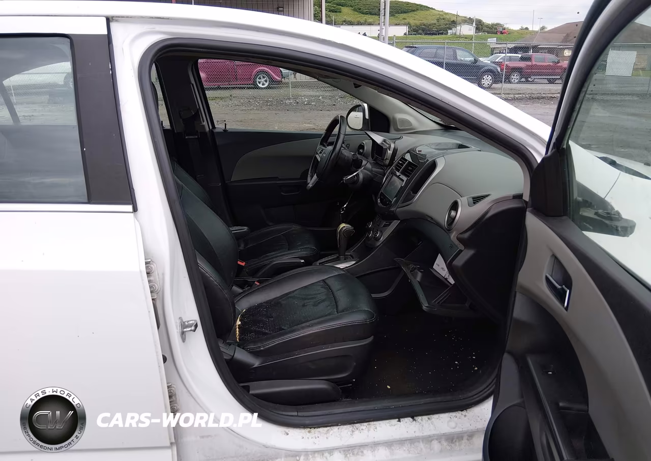 2015 Chevrolet Sonic Ltz Auto VIN:1G1JE5SB6F4103533 - 5