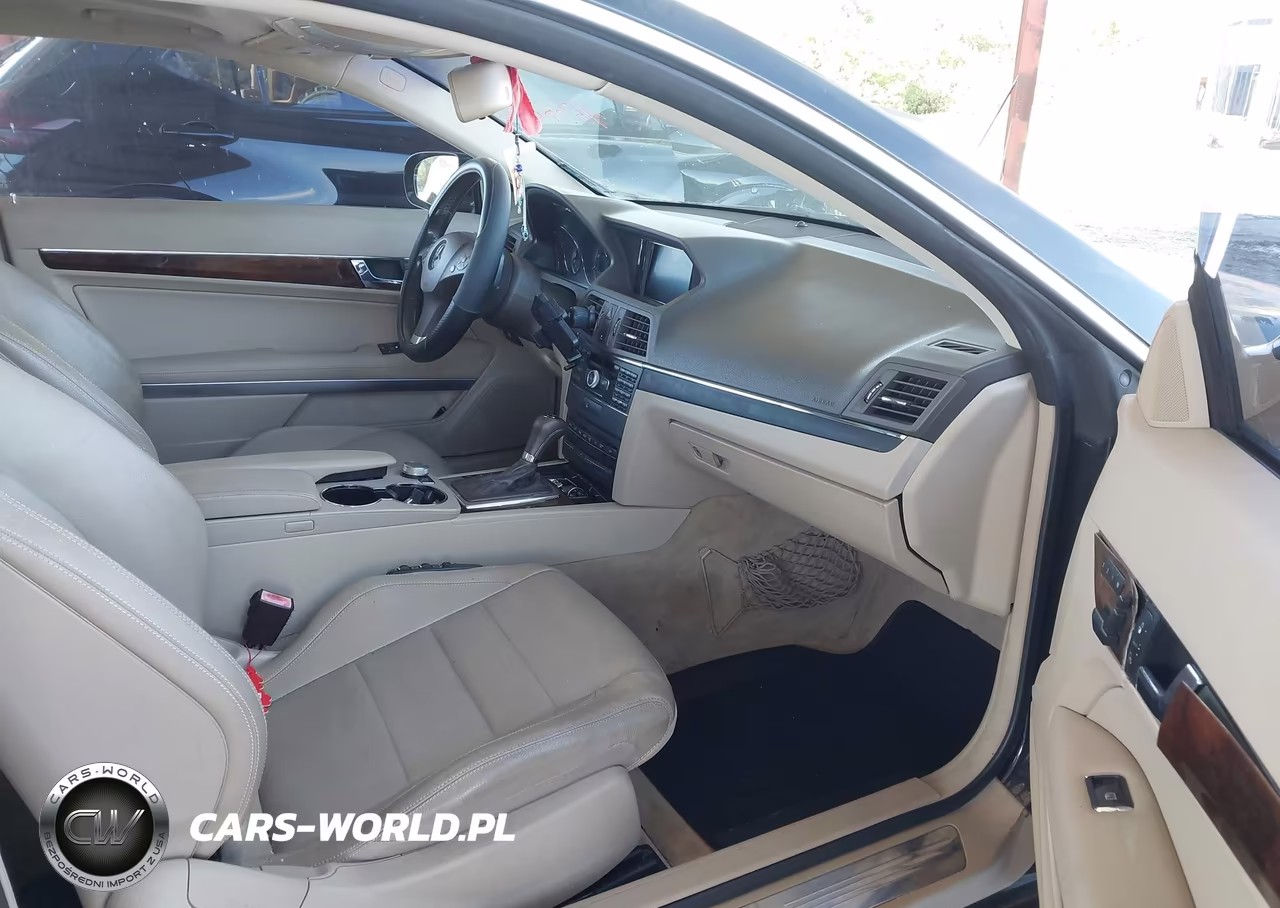 2010 Mercedes-Benz E 350 VIN:WDDKJ5GB2AF011483 - 5