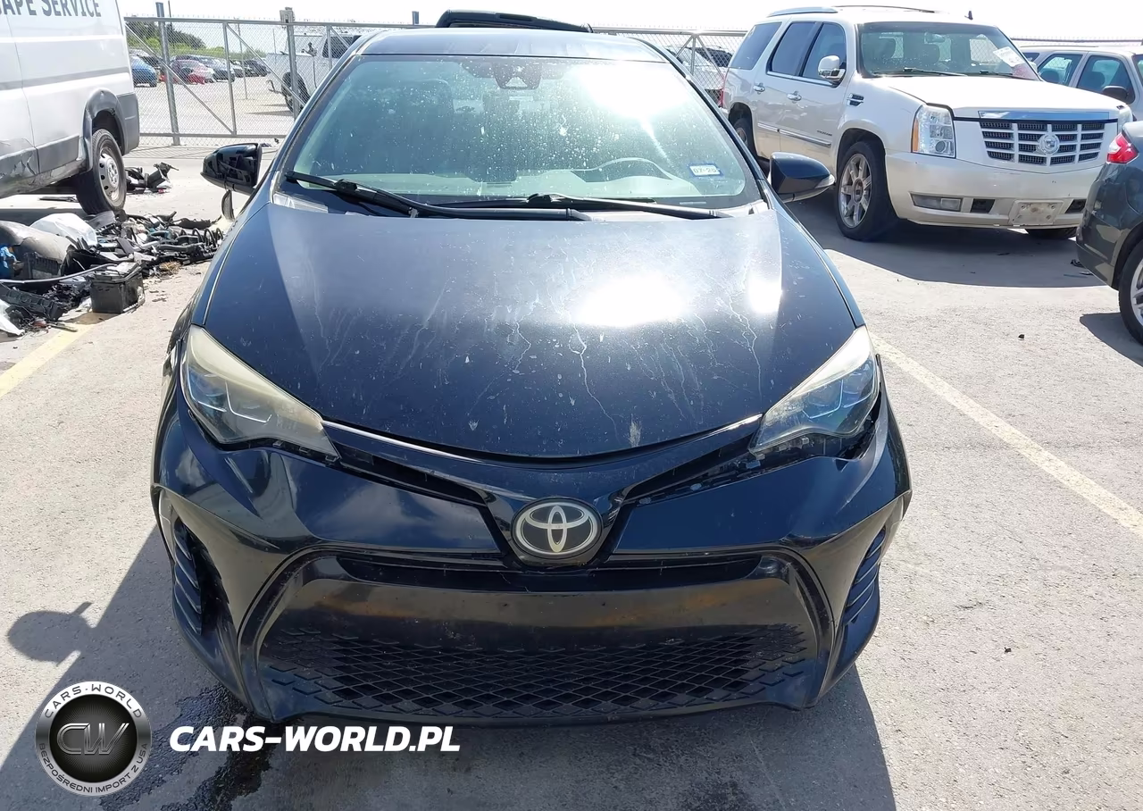 2018 Toyota Corolla Se VIN:5YFBURHE6JP821869 - 6