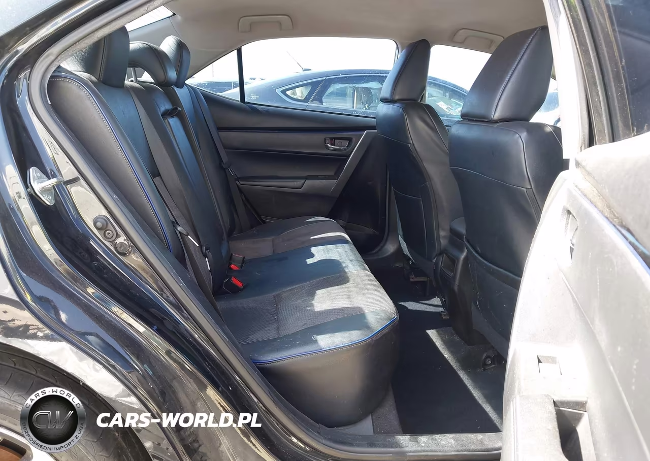 2018 Toyota Corolla Se VIN:5YFBURHE6JP821869 - 8