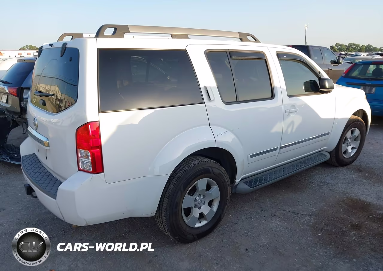 2011 Nissan Pathfinder S VIN:5N1AR1NN2BC622472 - 4