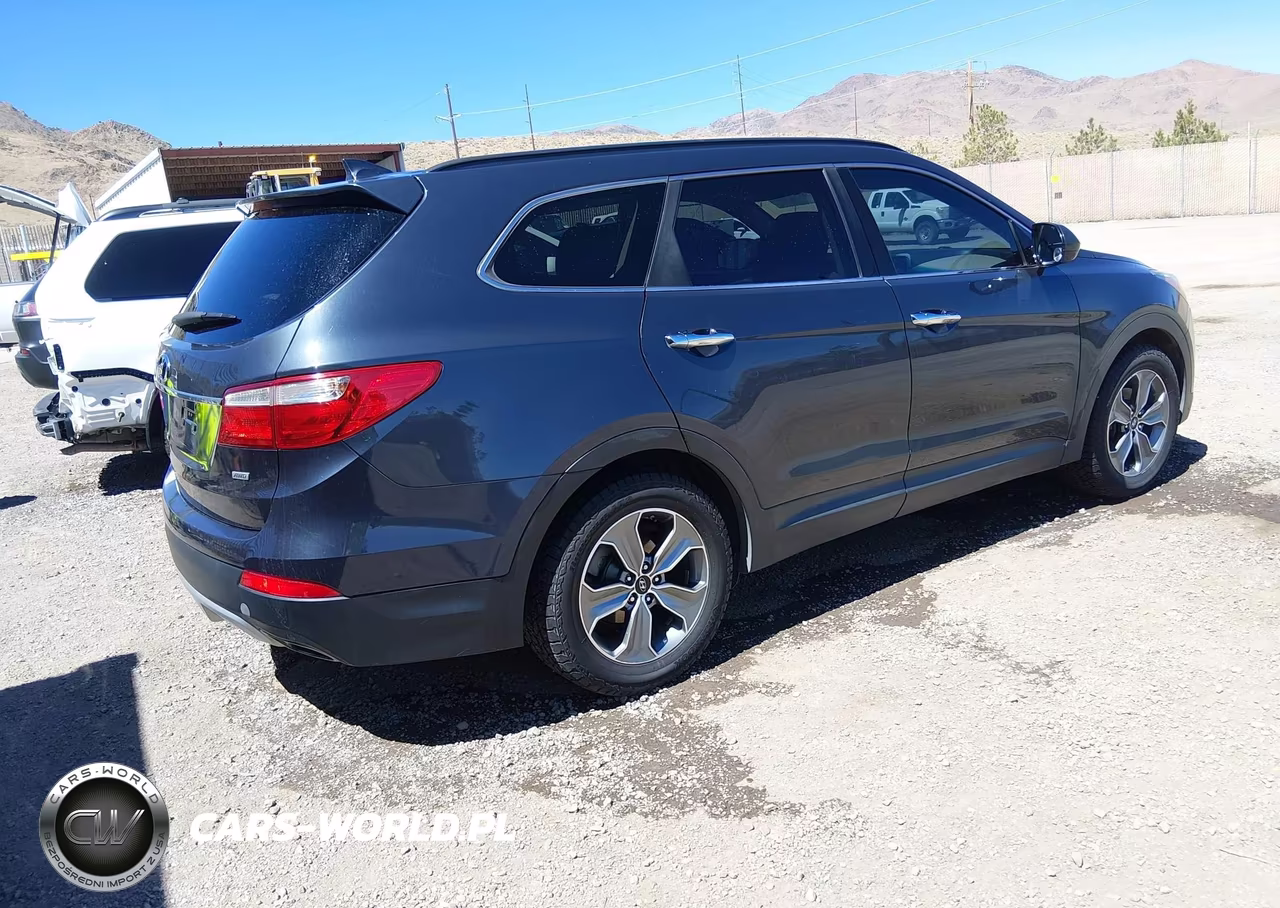 2016 Hyundai Santa Fe Se VIN:KM8SMDHF5GU151637 - 4