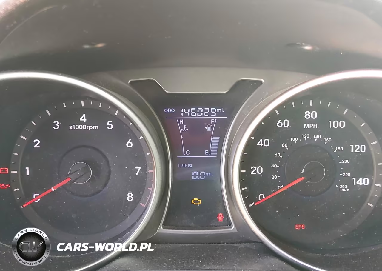 2013 Hyundai Veloster Base W-Black VIN:KMHTC6AD0DU105737 - 7