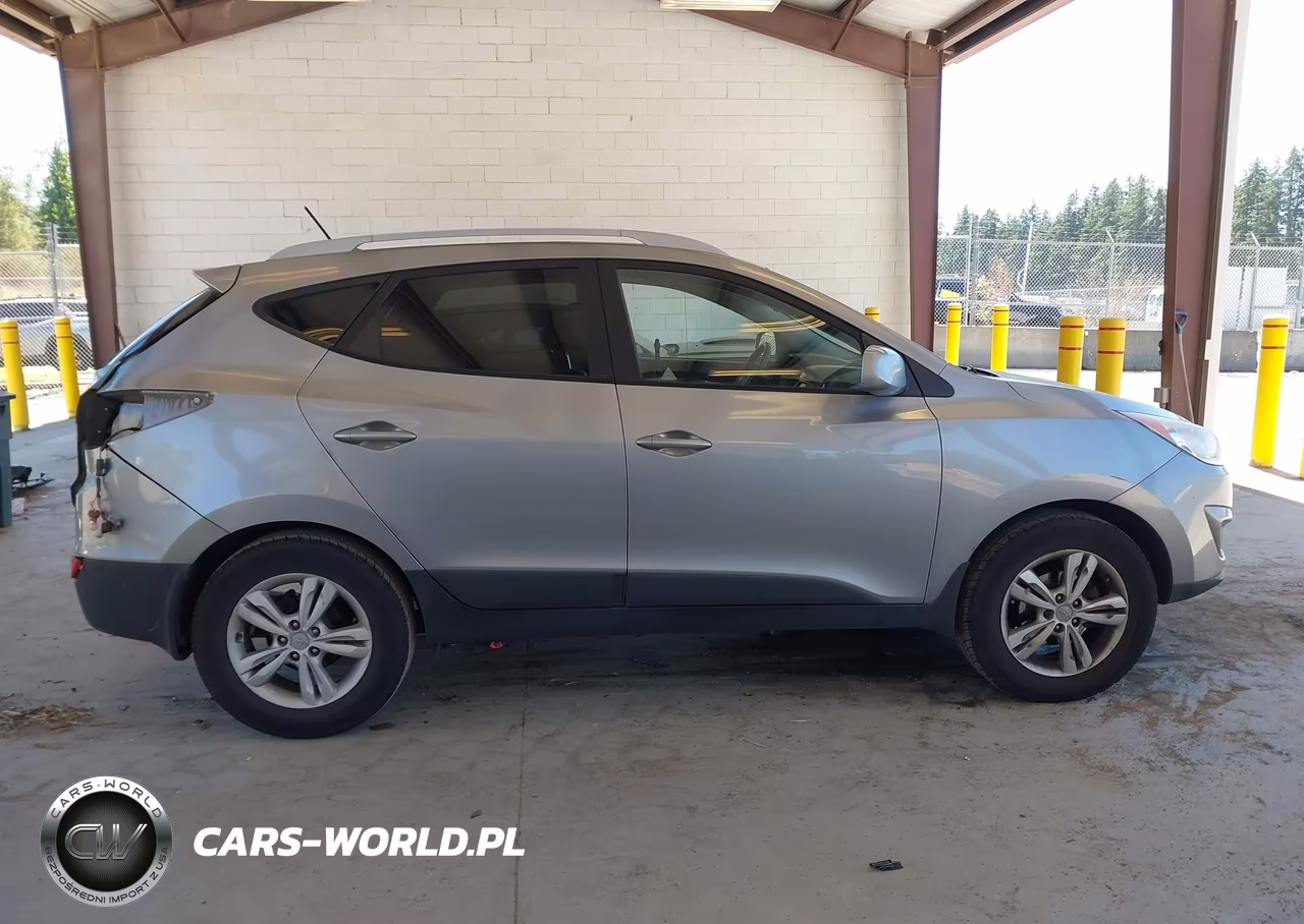 2011 Hyundai Tucson Gls VIN:KM8JU3AC8BU128870 - 13