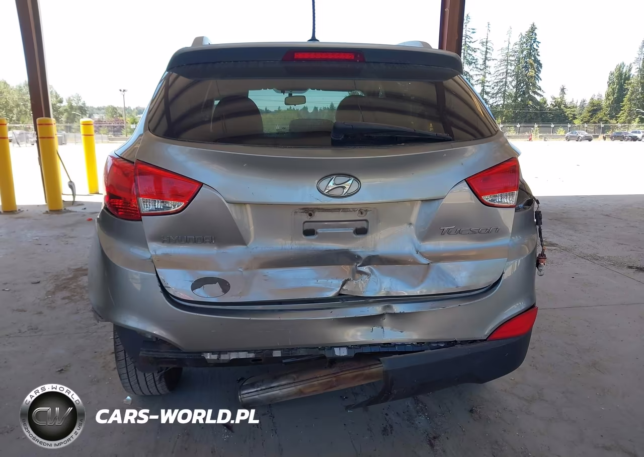 2011 Hyundai Tucson Gls VIN:KM8JU3AC8BU128870 - 6