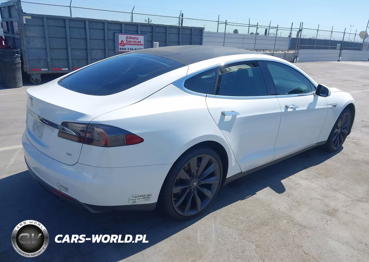 2013 Tesla Model S VIN:5YJSA1CN9DFP23016 - 4