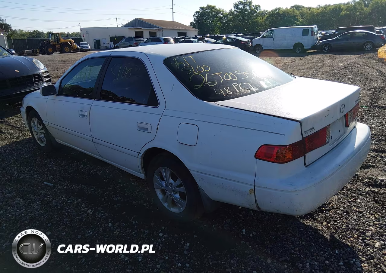 2000 Toyota Camry Le V6 VIN:4T1BF22K5YU939145 - 3