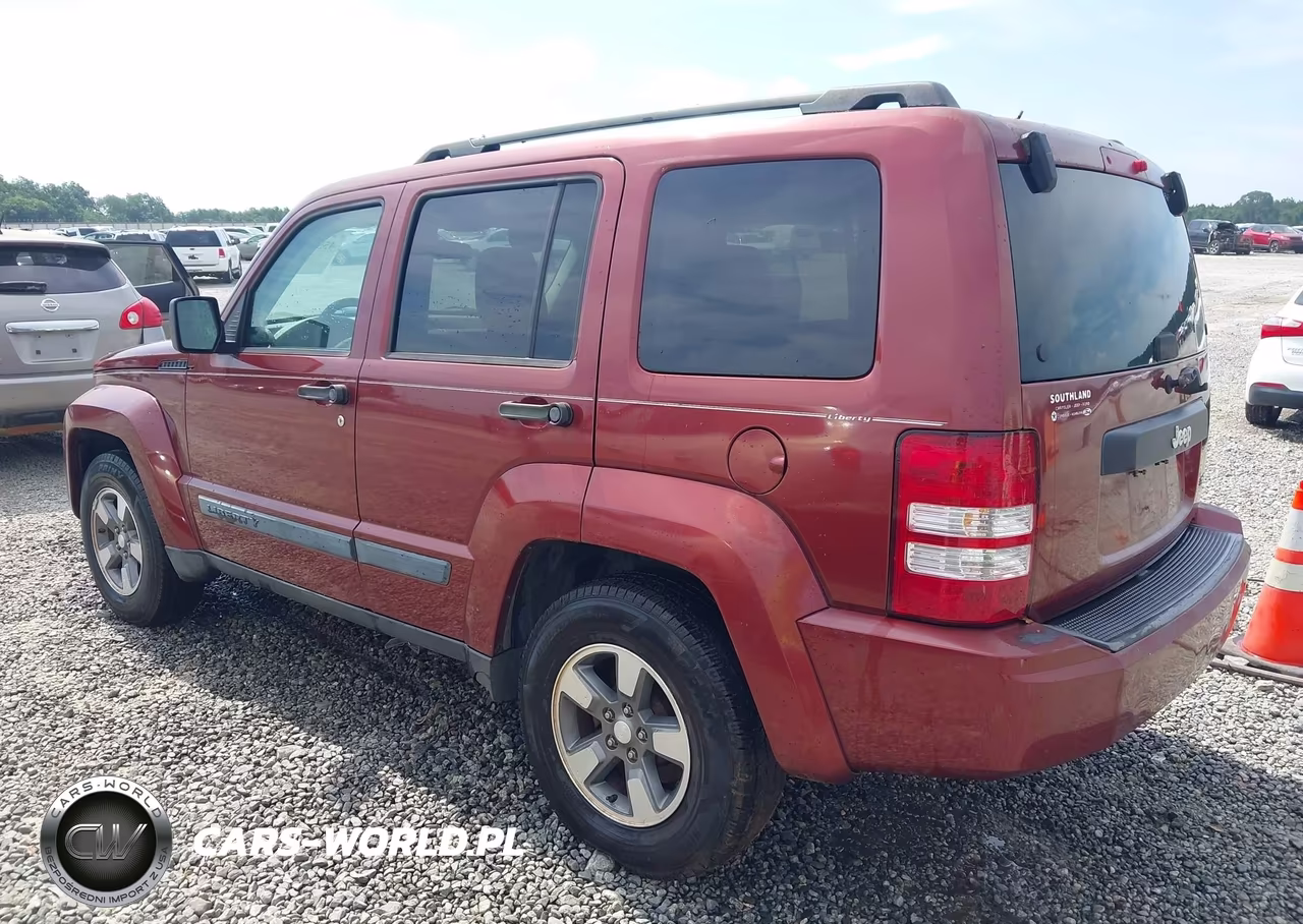 2008 Jeep Liberty Sport VIN:1J8GP28KX8W107067 - 3