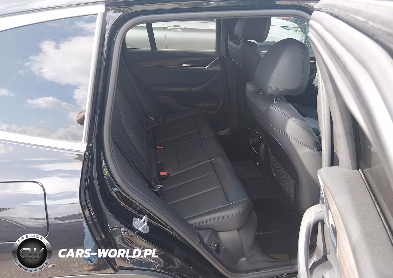 2019 BMW X3 Sdrive30I VIN:5UXTR7C58KLR50240 - 8