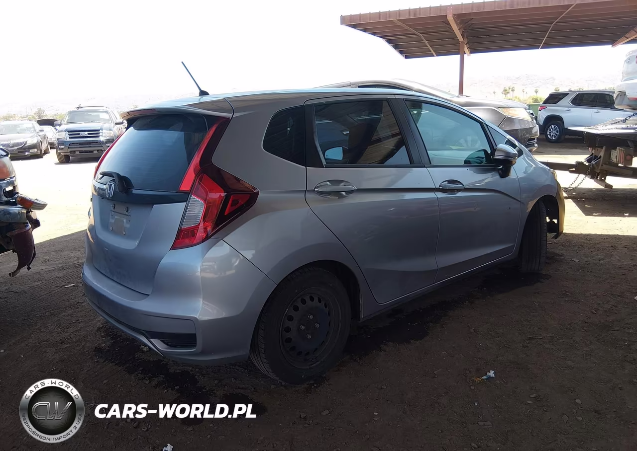 2019 Honda Fit Lx VIN:3HGGK5H44KM721369 - 4