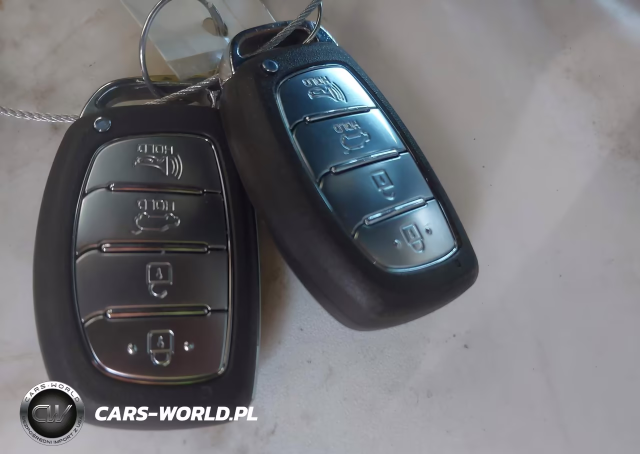 2018 Hyundai Tucson Value VIN:KM8J33A27JU703694 - 11