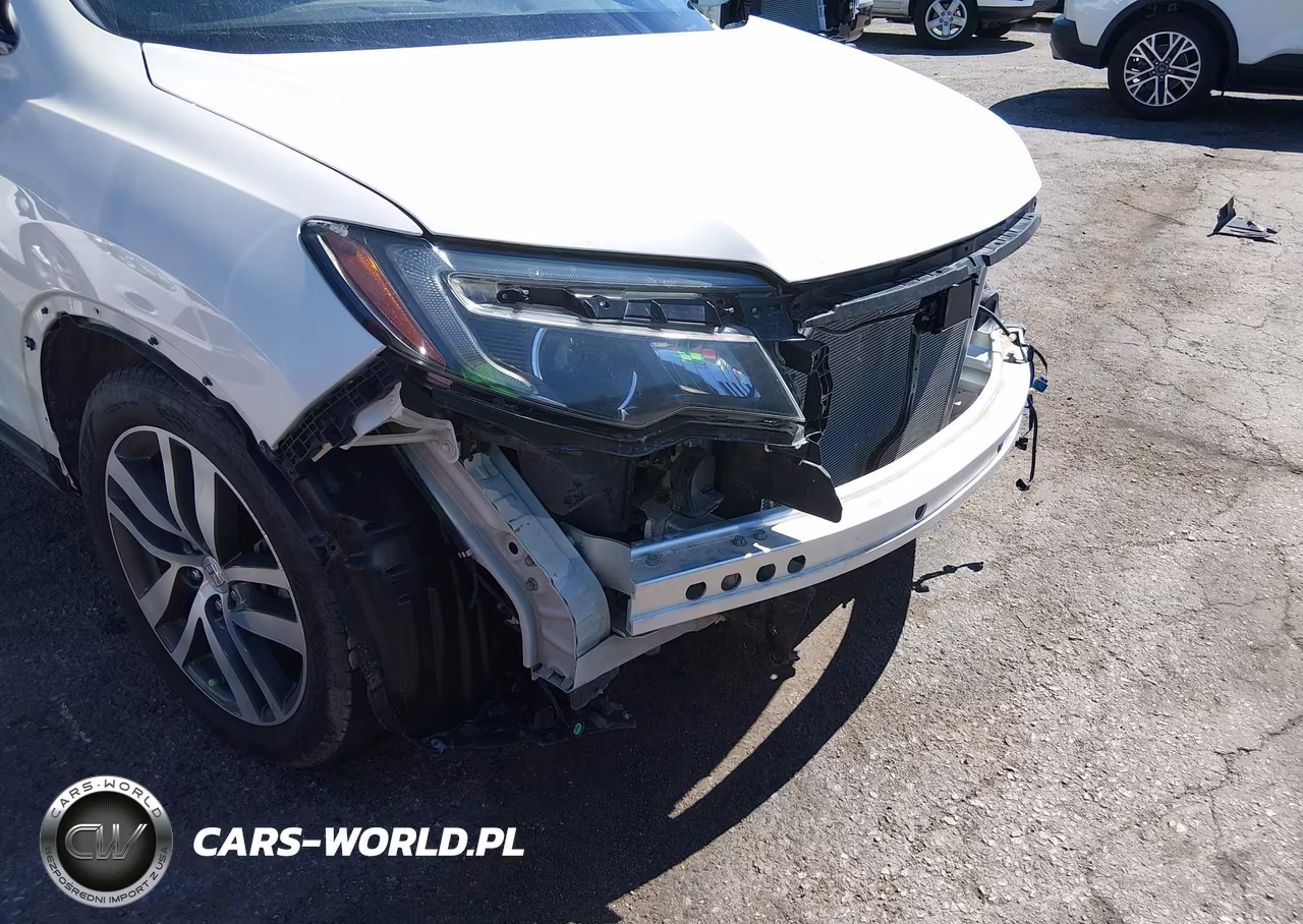 2017 Honda Pilot Touring VIN:5FNYF6H93HB060598 - 19