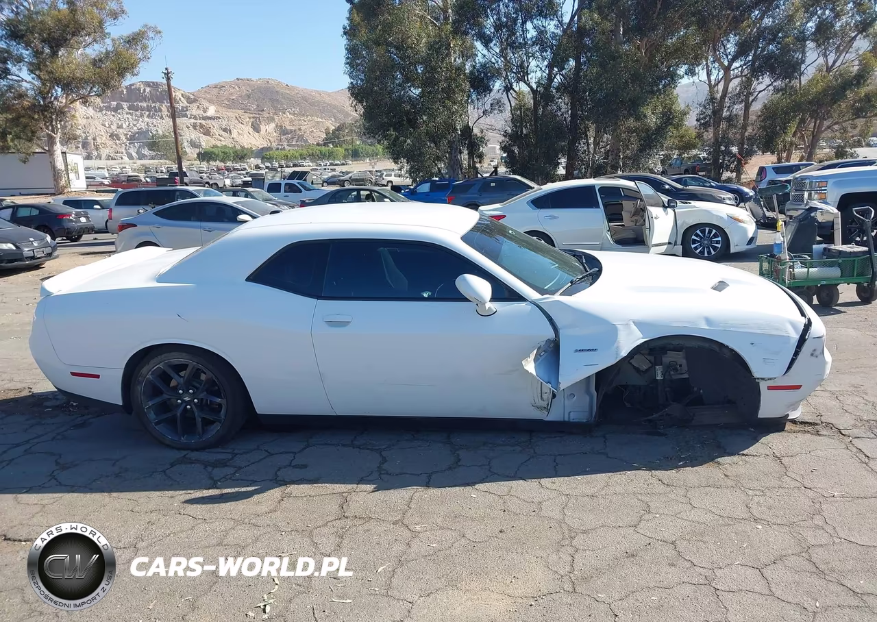 2018 Dodge Challenger R-T VIN:2C3CDZBTXJH123920 - 13