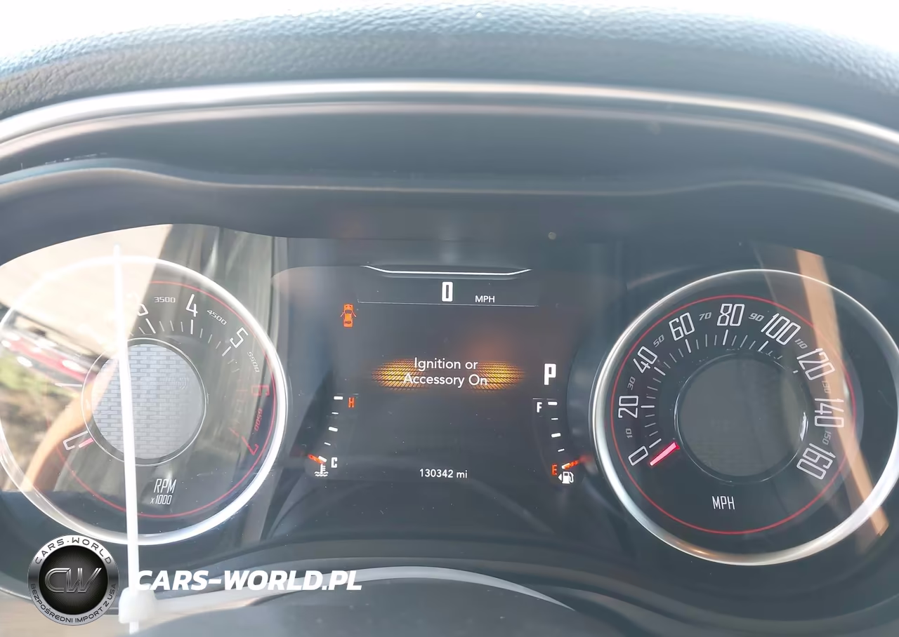 2018 Dodge Challenger R-T VIN:2C3CDZBTXJH123920 - 7