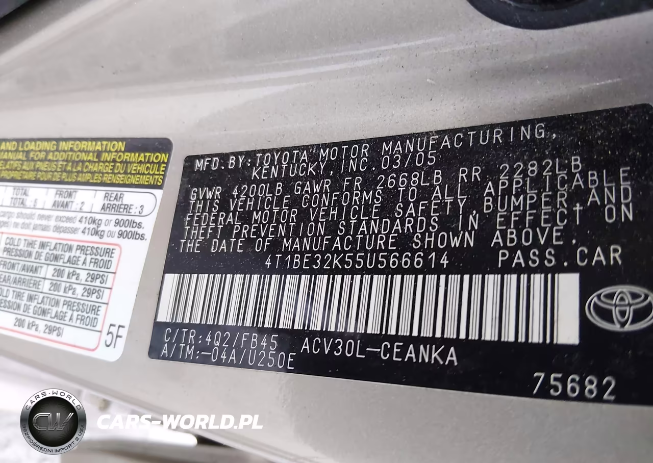 2005 Toyota Camry Le VIN:4T1BE32K55U566614 - 9