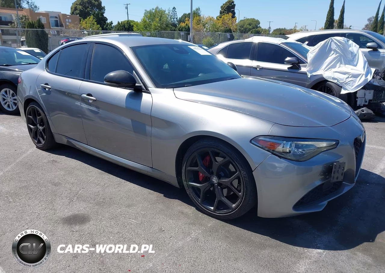 2020 Alfa Romeo Giulia Rwd – zdjęcie 1 z 16