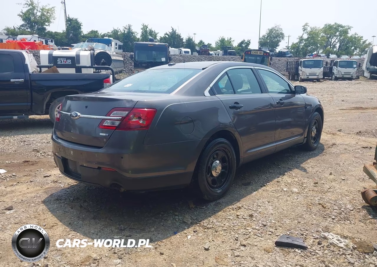 2015 Ford Police Interceptor VIN:1FAHP2MK6FG121417 - 4