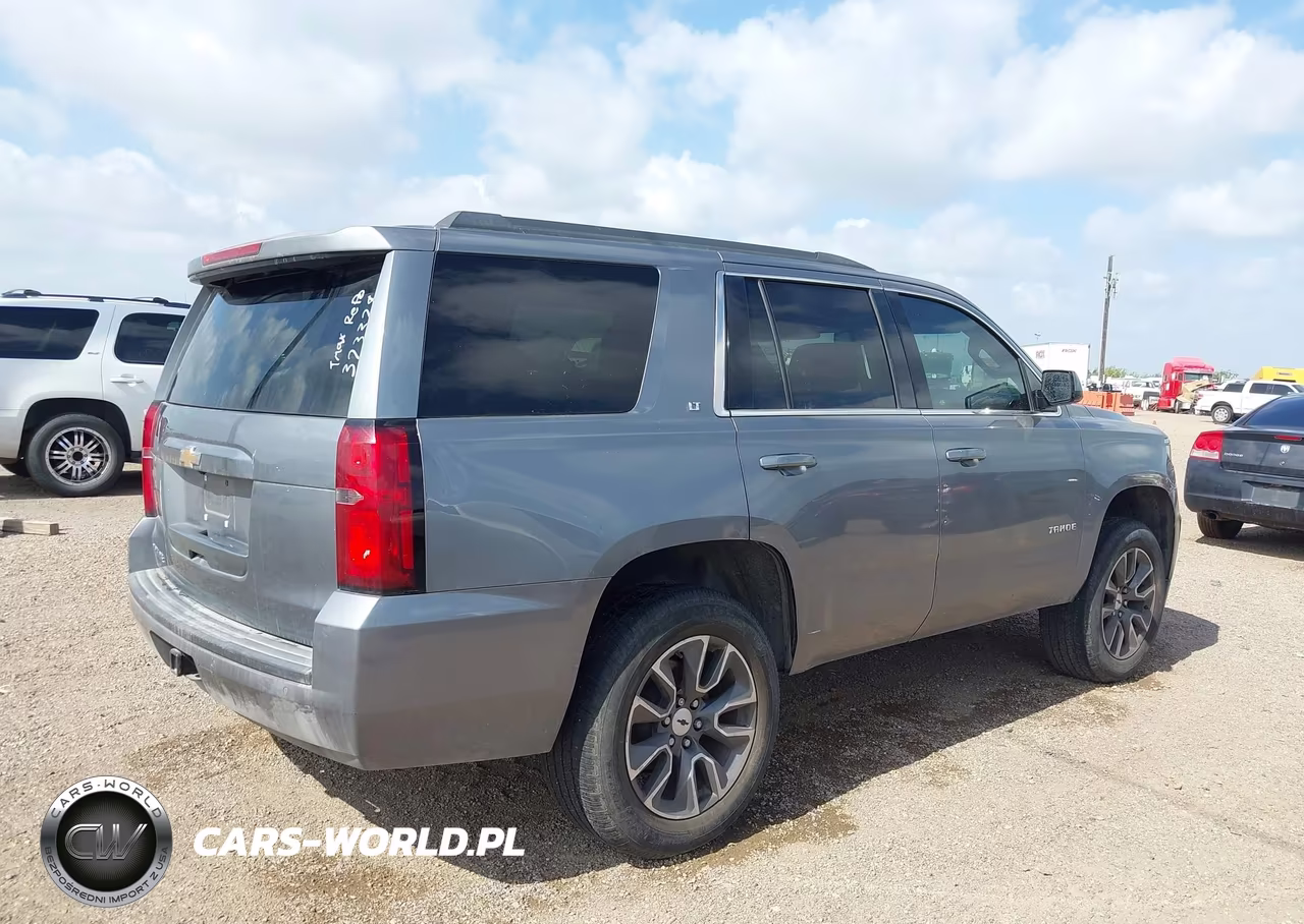 2019 Chevrolet Tahoe Lt VIN:1GNSCBKCXKR373328 - 4