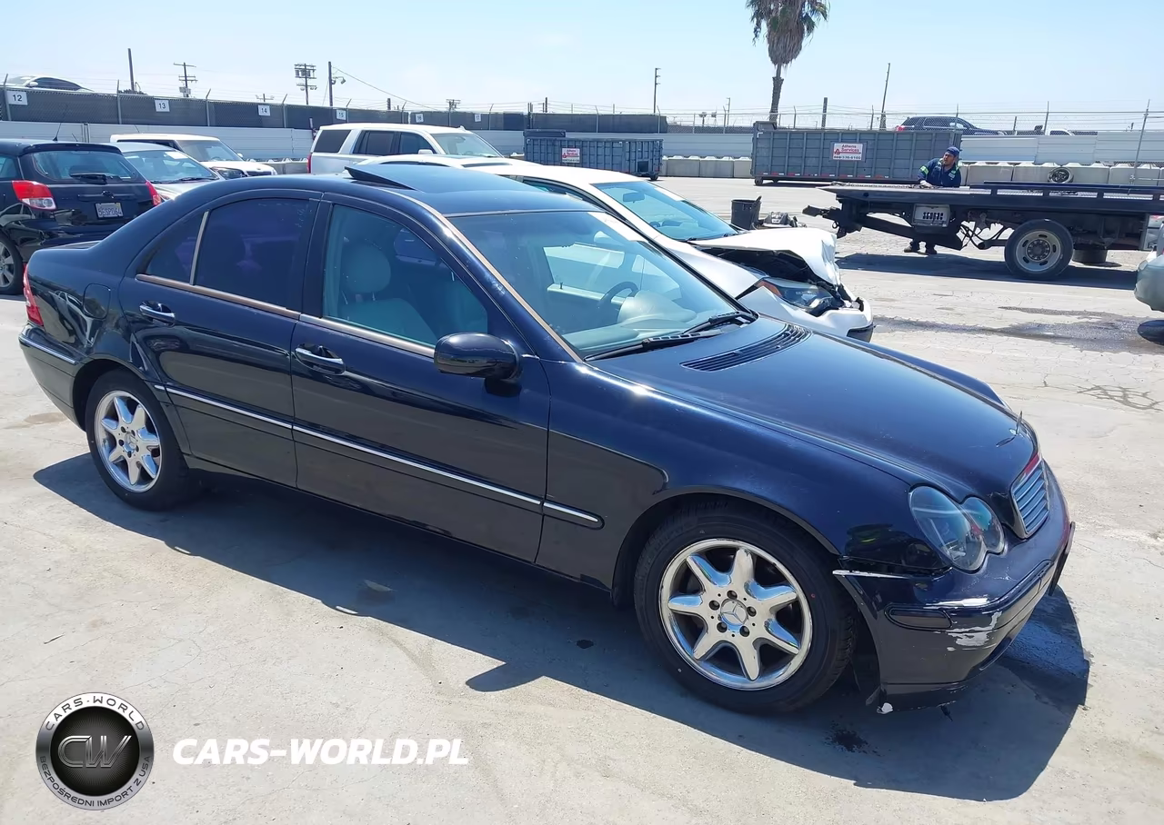 2004 Mercedes-Benz C 240