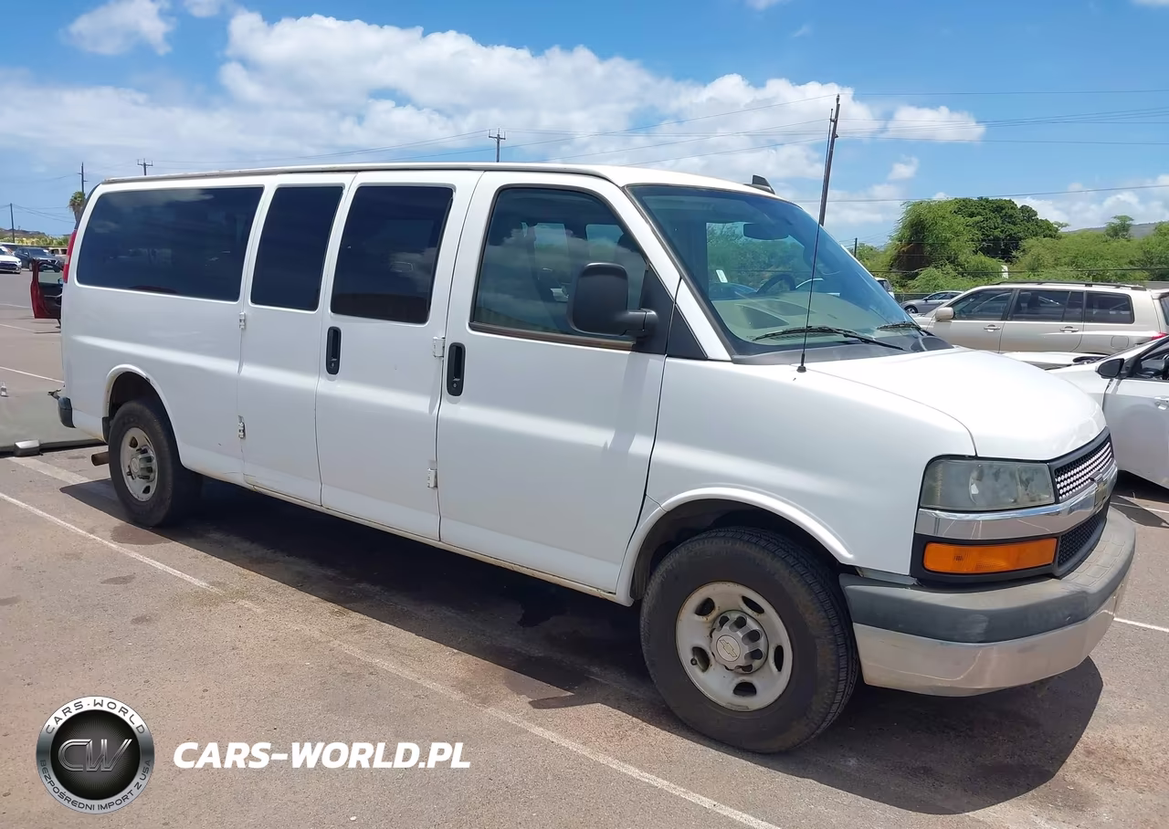 2016 Chevrolet Express 3500 Lt