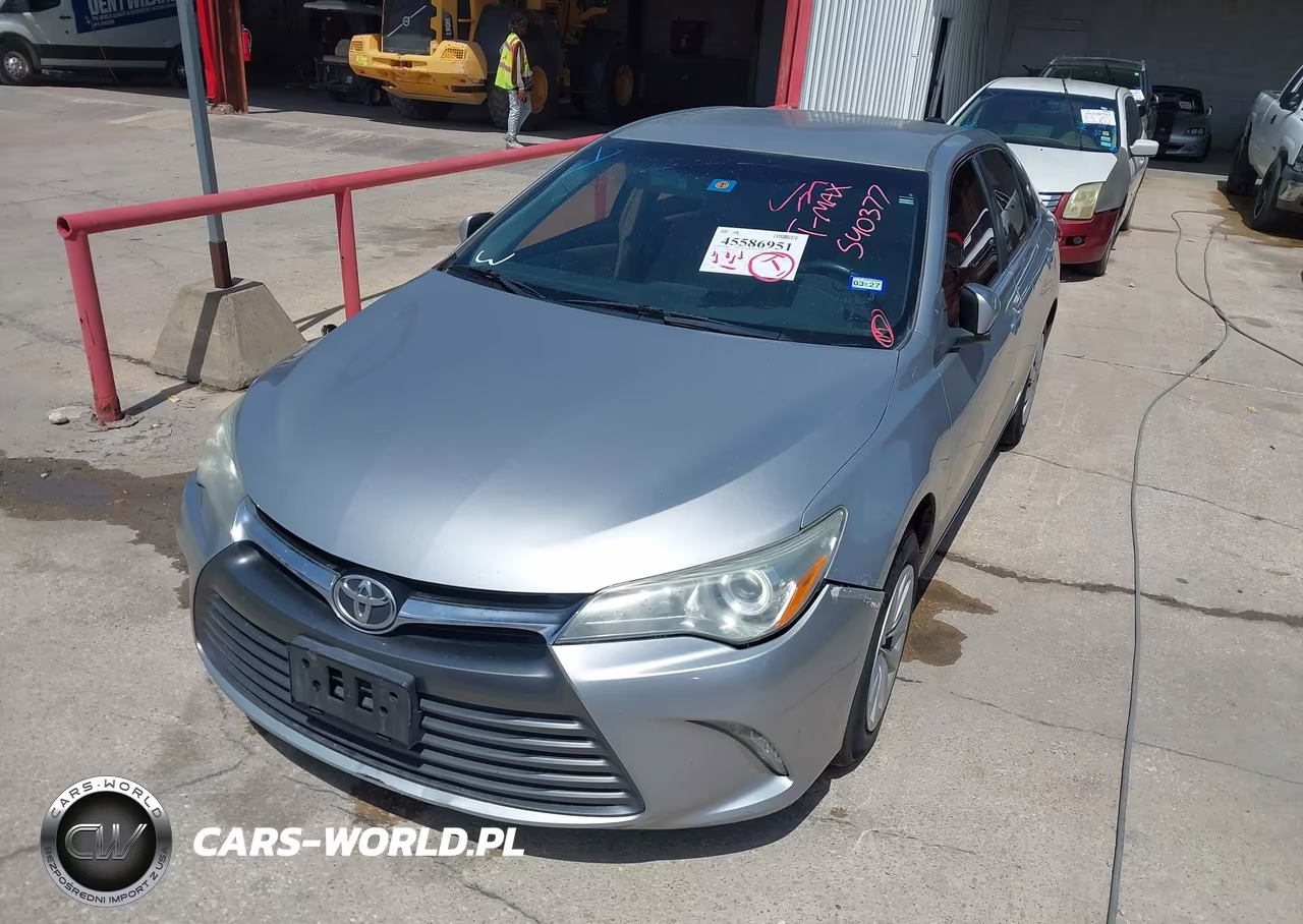 2016 Toyota Camry Le VIN:4T4BF1FK2GR540377 - 6