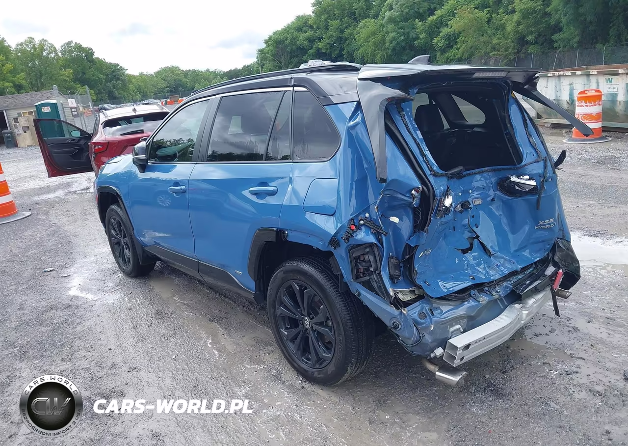 2024 Toyota Rav4 Hybrid Xse VIN:2T3E6RFV4RW067611 - 3