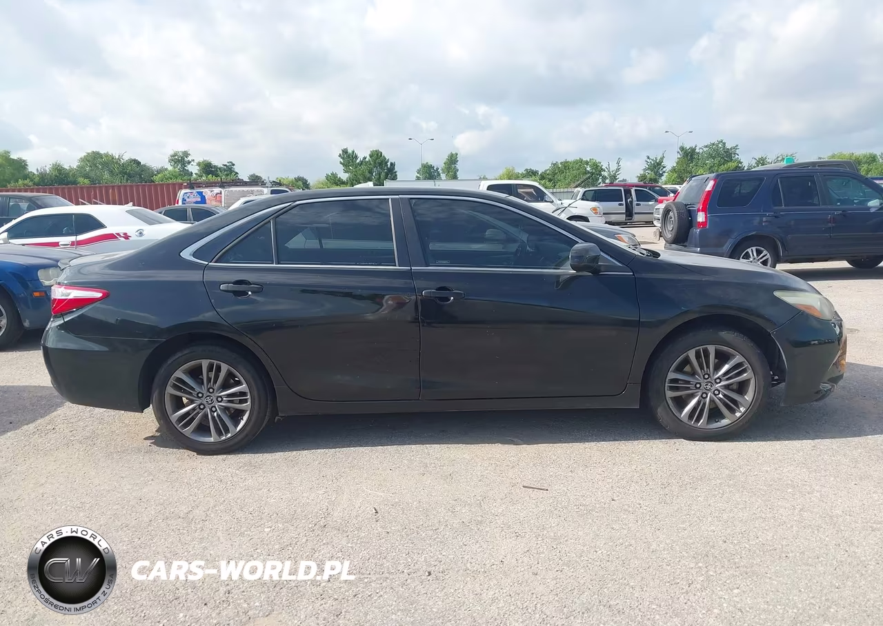 2015 Toyota Camry Se VIN:4T1BF1FK6FU888532 - 13