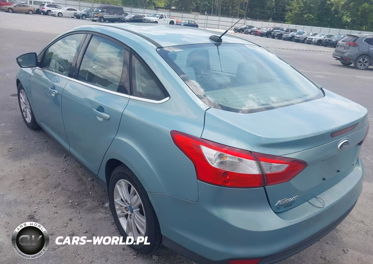 2012 Ford Focus Sel VIN:1FAHP3H24CL163121 - 3