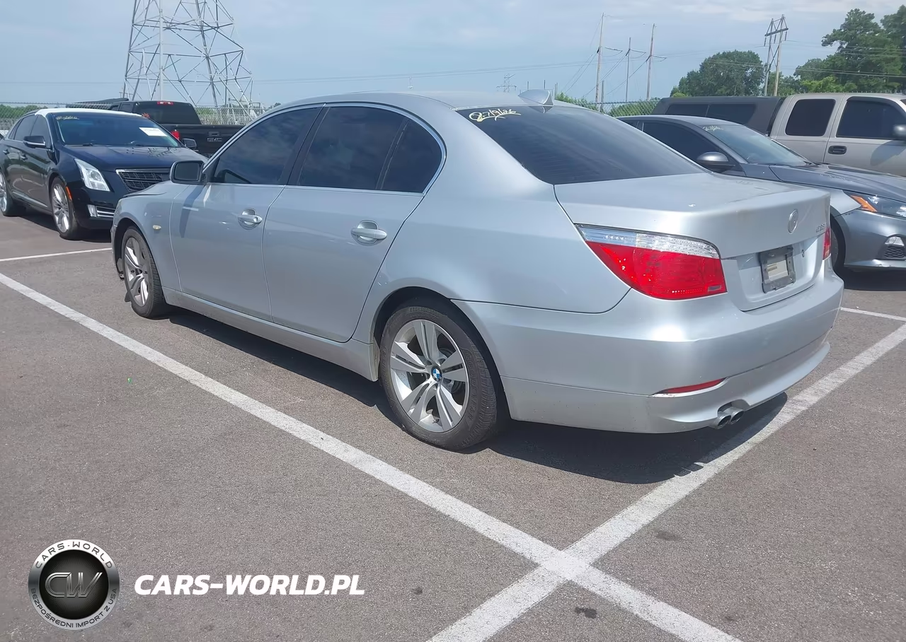 2009 BMW 528I VIN:WBANU53559C122733 - 3