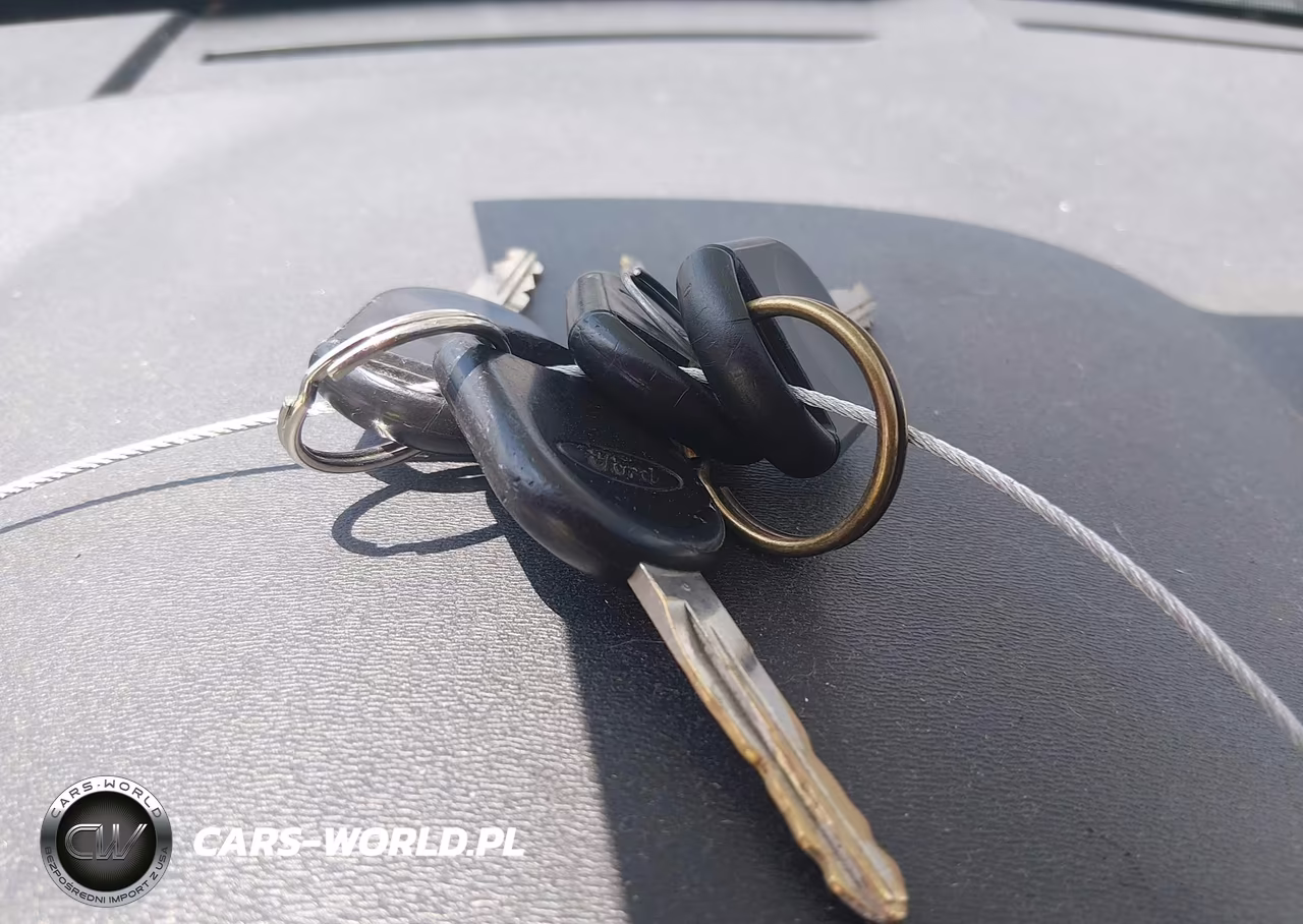 2008 Ford Focus Se-Ses VIN:1FAHP35N08W270915 - 11
