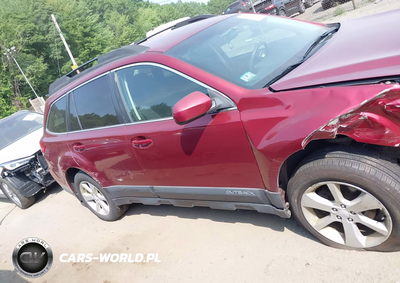 2014 Subaru Outback 2.5I Premium VIN:4S4BRBCC2E3249885 - 13