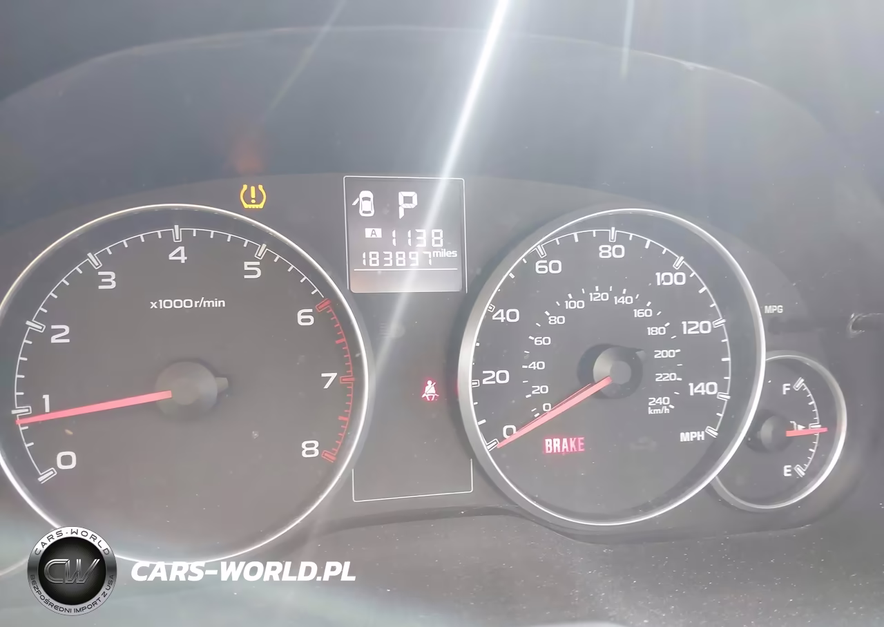 2014 Subaru Outback 2.5I Premium VIN:4S4BRBCC2E3249885 - 7