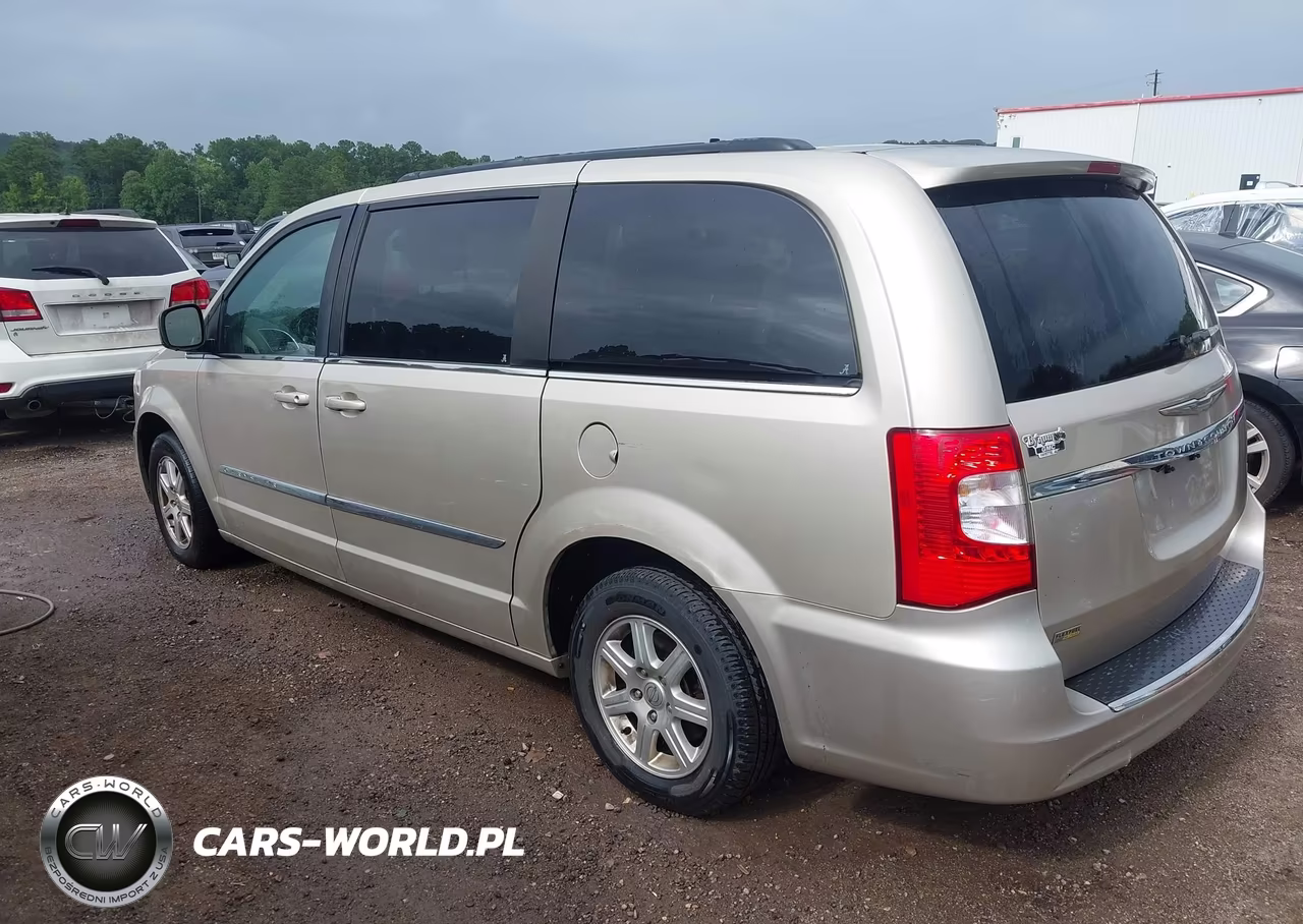 2012 Chrysler Town & Country Touring VIN:2C4RC1BG3CR345063 - 3