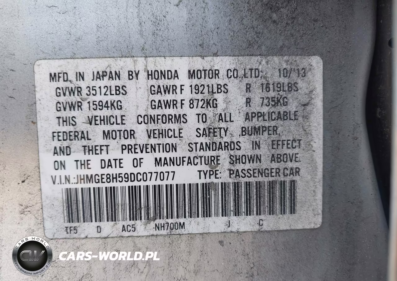 2013 Honda Fit Sport VIN:JHMGE8H59DC077077 - 9