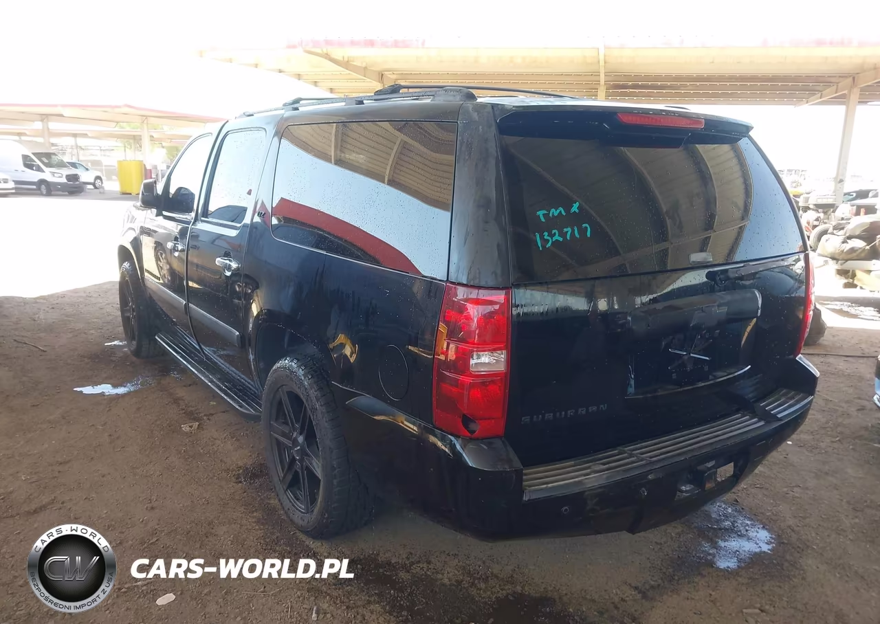 2008 Chevrolet Suburban 1500 Ltz VIN:1GNFC16J48R132717 - 3
