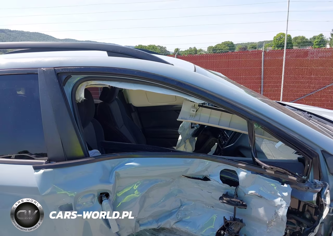 2018 Subaru Crosstrek 2.0I Premium VIN:JF2GTABC2JH240383 - 19