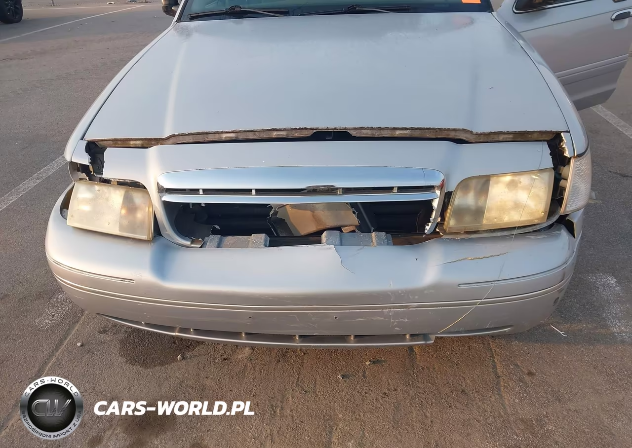 2003 Ford Crown Victoria Standard VIN:2FAFP73WX3X149364 - 6