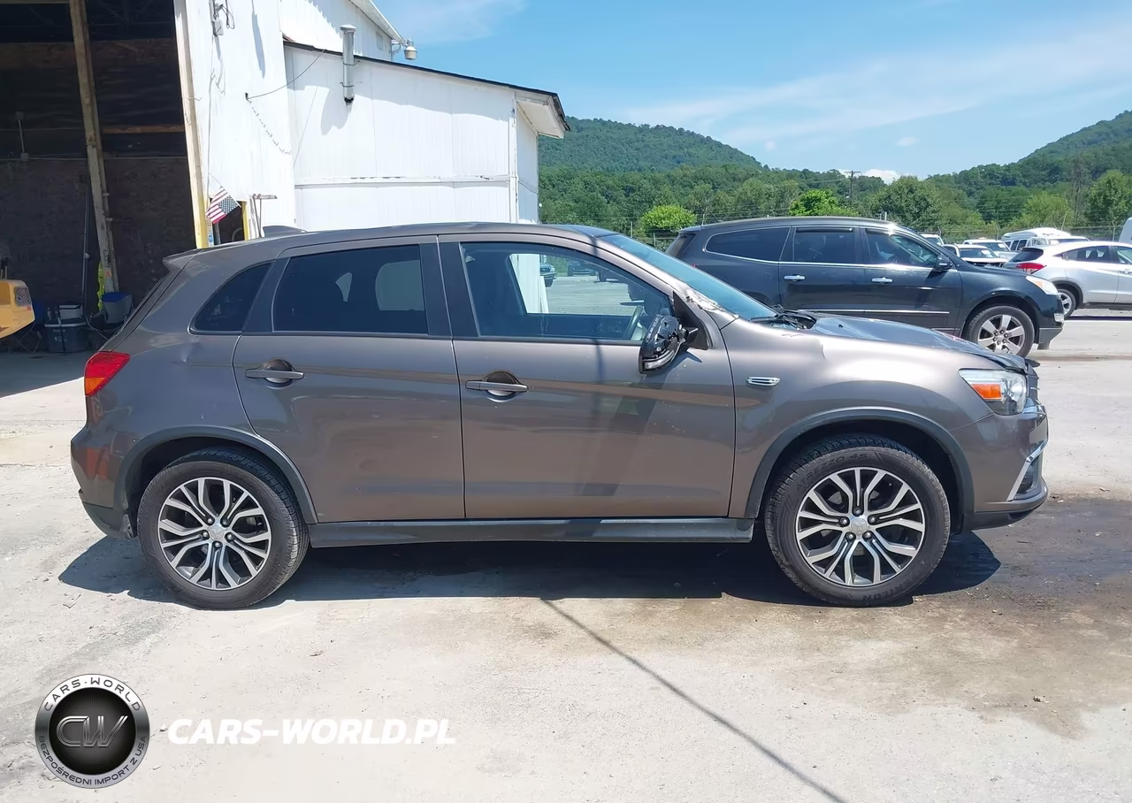 2018 Mitsubishi Outlander Sport 2.0 Es VIN:JA4AP3AU7JU016722 - 13