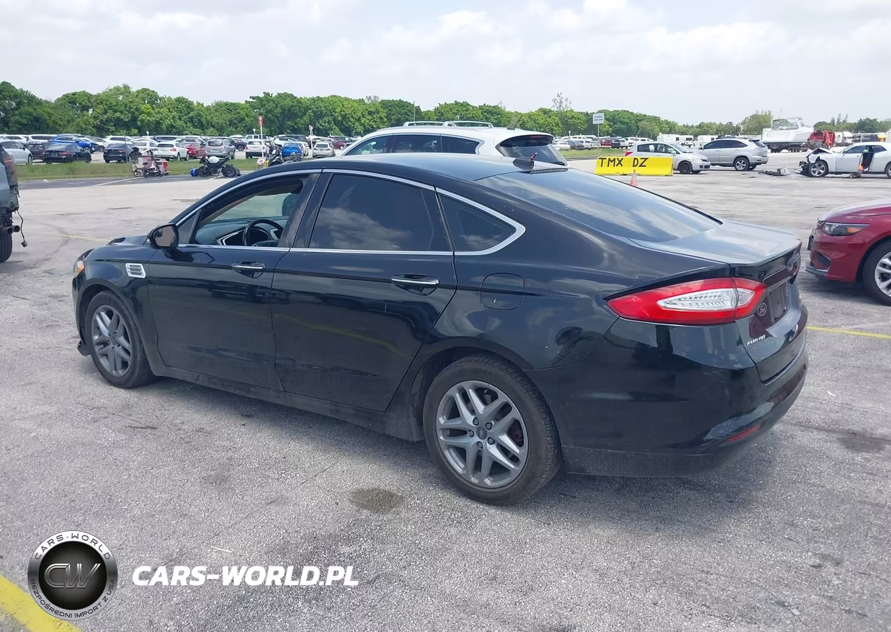 2016 Ford Fusion Se VIN:3FA6P0HDXGR284671 - 3